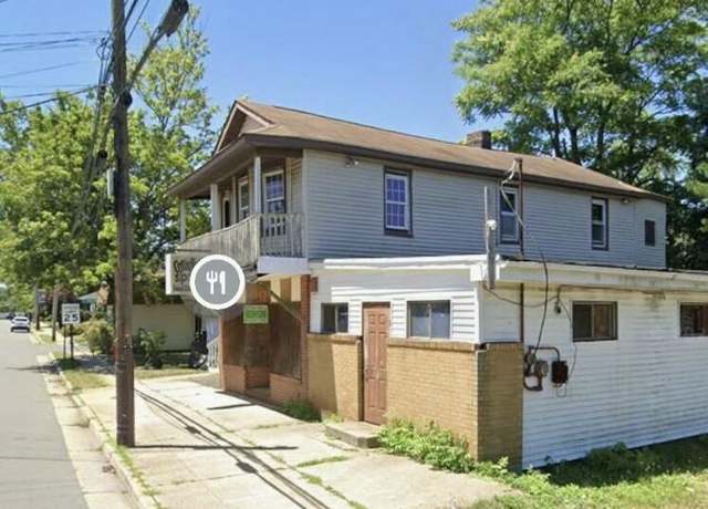 Property at 22 Lower Main St, Aberdeen, NJ 07747, 4 beds, 4.5 baths