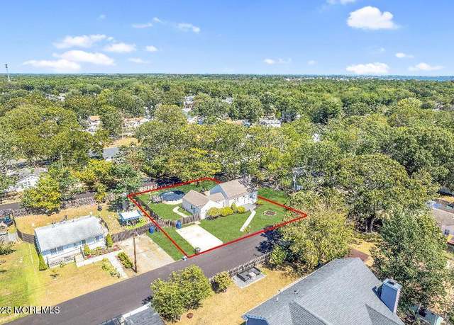 Property at 1964 Old St, Toms River, NJ 08753, 2 beds, 2 baths
