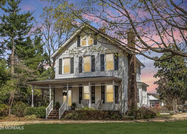 Property at 627 Beers St, Hazlet, NJ 07730, 4 beds, 1.5 baths