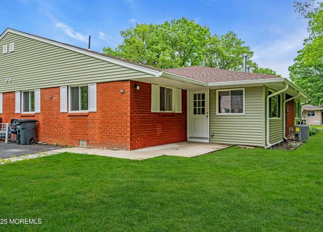 Property at 10D Heron St, Manchester, NJ 08759, 2 beds, 1 bath