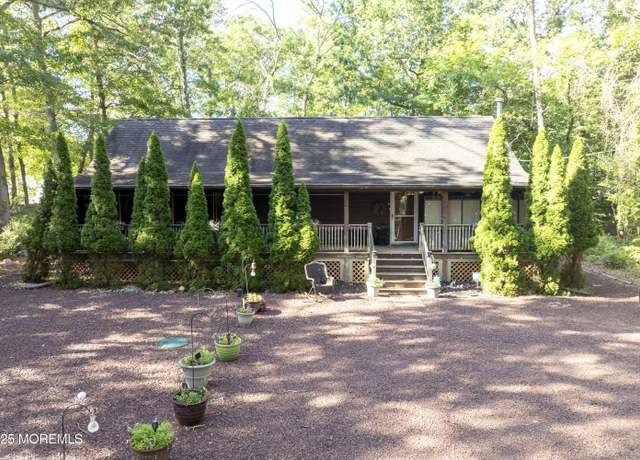 Property at 3225 Johnson Ave, Manchester, NJ 08759, 3 beds, 1 bath