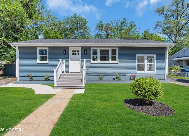 Property at 136 Pacific Ave, Beachwood, NJ 08722, 4 beds, 2 baths
