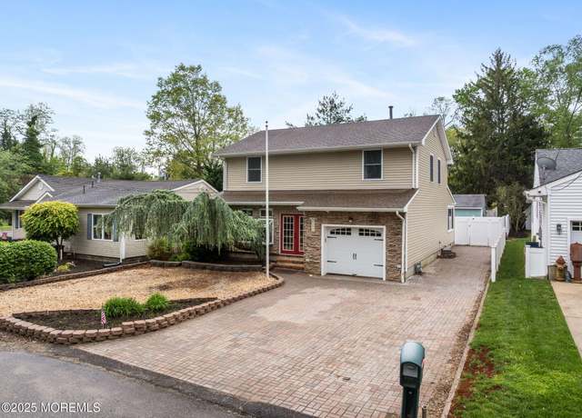 Property at 1759 Serpentine Dr, Forked River, NJ 08731, 4 beds, 2 baths