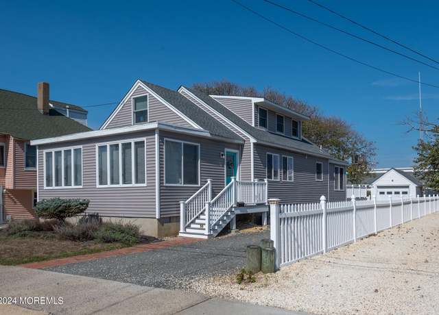 Property at 50 I St, Seaside Park, NJ 08752, 5 beds, 2 baths