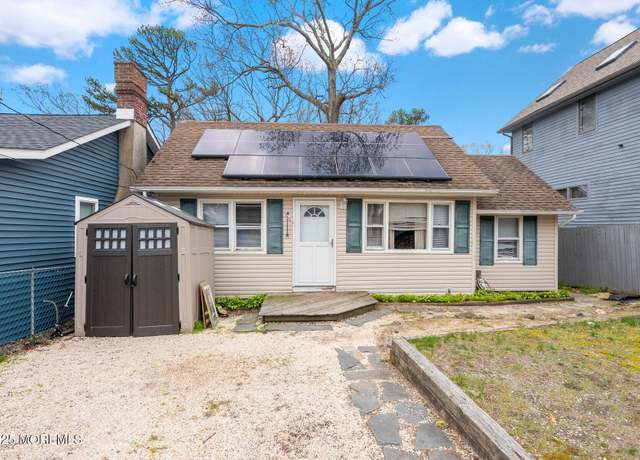 Property at 330 Morris Blvd, Toms River, NJ 08753, 2 beds, 1 bath