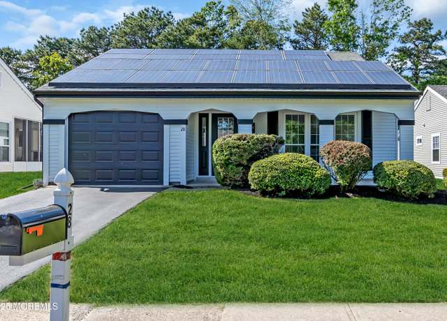 Property at 28 Twyford Ln, Manchester, NJ 08759, 2 beds, 2 baths