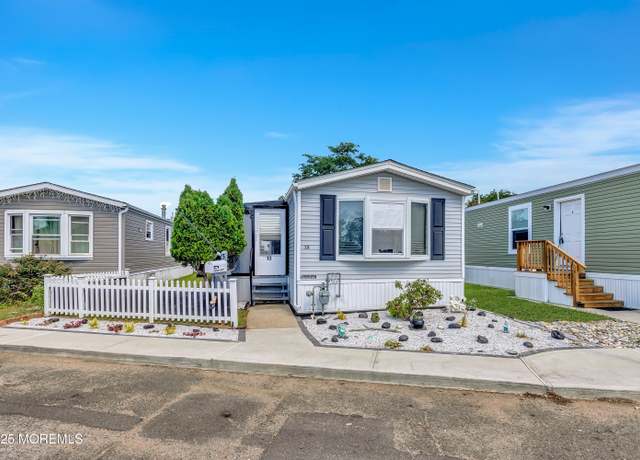 Property at 13 Mary Ann Ct, Hazlet, NJ 07734, 2 beds, 1 bath