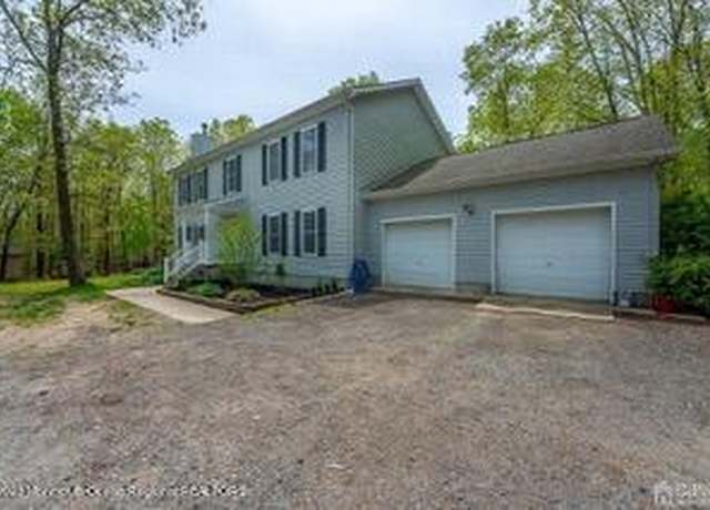 Property at 851 Wright Debow Rd, Jackson, NJ 08527, 4 beds, 3.5 baths