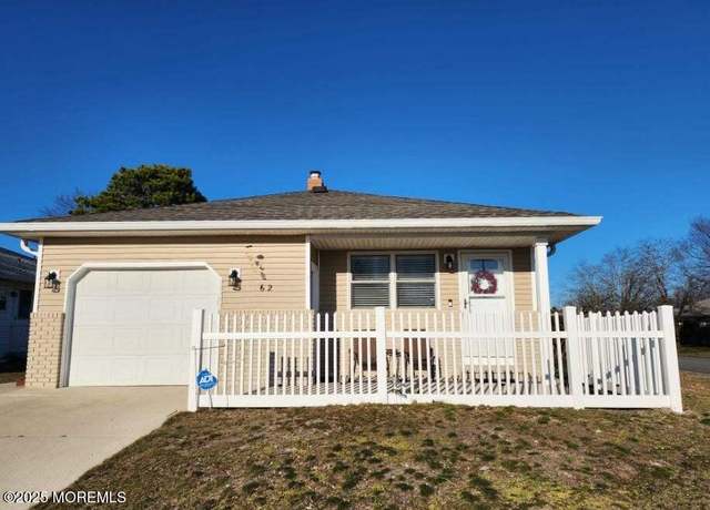 Property at 62 Castle Harbor Dr, Toms River, NJ 08757, 2 beds, 2 baths