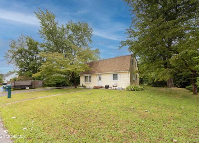 Property at 1309 Ninth Ave, Toms River, NJ 08757, 5 beds, 2 baths