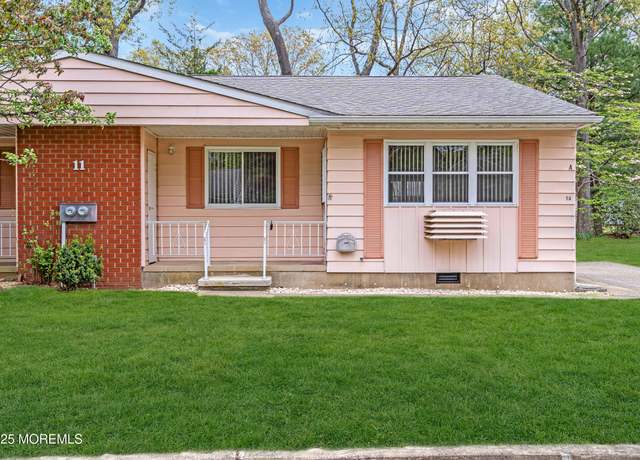 Property at 11 A Hawaii Way, Whiting, NJ 08759, 2 beds, 1 bath