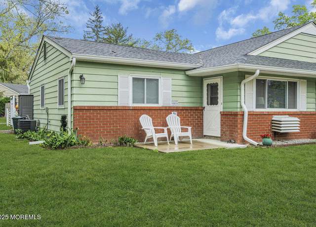 Property at 40 Mallard St Unit B, Manchester, NJ 08759, 2 beds, 1 bath