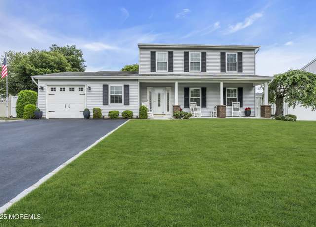 Property at 32 Kiwi Loop, Howell, NJ 07731, 3 beds, 2.5 baths