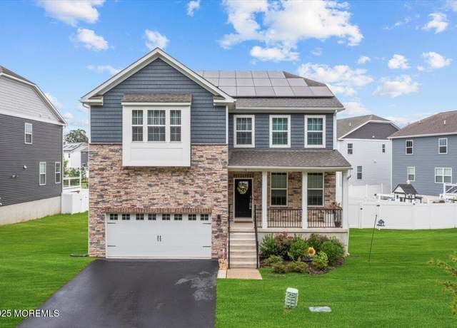Property at 70 Westmont Dr, Medford, NJ 08055, 5 beds, 4 baths