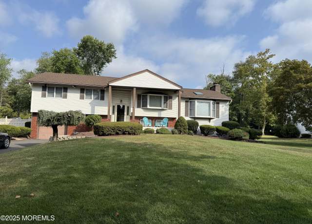 Property at 3 Sugar Maple Ave, Manalapan, NJ 07726, 5 beds, 2 baths