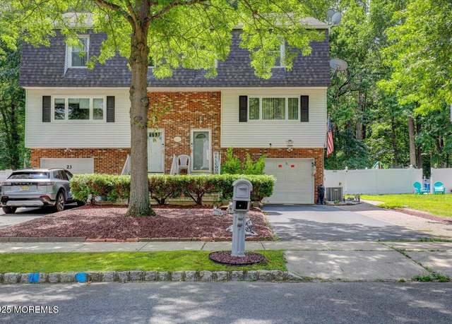 Property at 21 Lone Star Ln, Manalapan, NJ 07726, 4 beds, 3 baths
