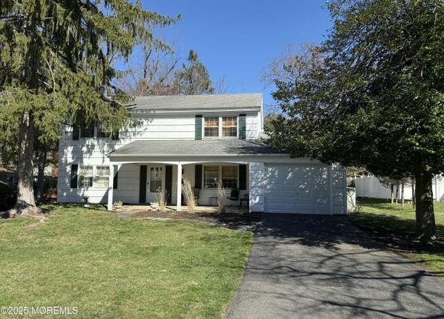 Property at 8 Imperia Pl, Aberdeen, NJ 07747, 3 beds, 2.5 baths