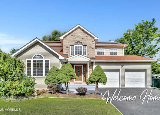 Property at 105 Harmony Ln, Manalapan, NJ 07726, 4 beds, 2.5 baths