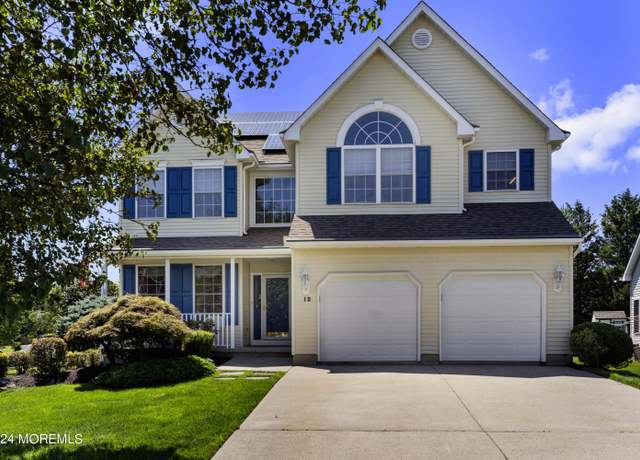Property at 12 Grindstone Rd, Howell, NJ 07731, 6 beds, 3 baths