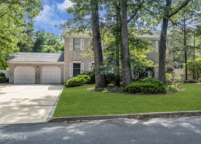 Property at 96 Hickory Hill Rd, Jackson, NJ 08527, 4 beds, 2.5 baths