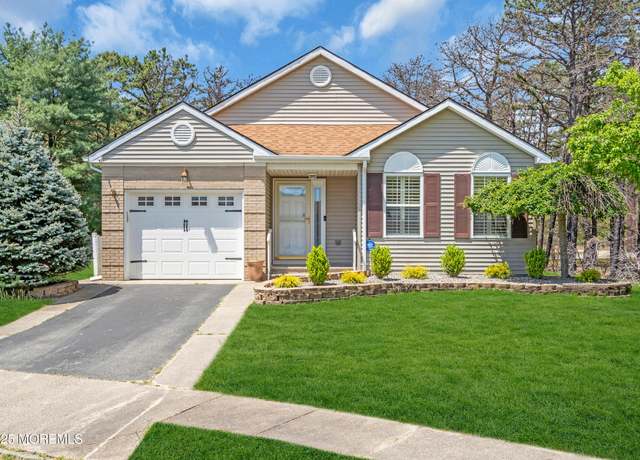 Property at 235 Prince Charles Ct, Toms River, NJ 08757, 2 beds, 2 baths