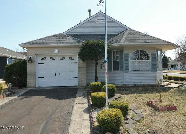 Property at 2 Wycombe Ct, Toms River, NJ 08757, 2 beds, 2 baths