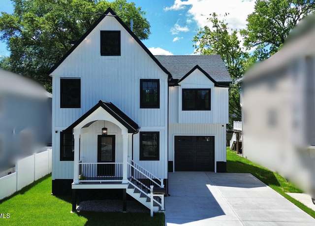 Property at 18 Neptune Pl, North Middletown, NJ 07748, 4 beds, 2.5 baths