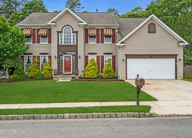 Property at 46 Timberline Rd, Bayville, NJ 08721, 4 beds, 2.5 baths