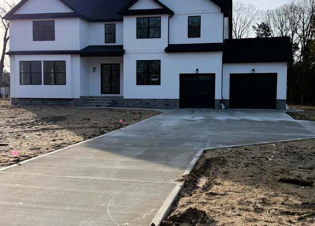 Property at 1373 Church Rd, Toms River, NJ 08755, 6 beds, 4.5 baths