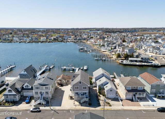 Property at 131 Randall Ave Unit 1 and 2, Point Pleasant Beach, NJ 08742, 6 beds, 4 baths