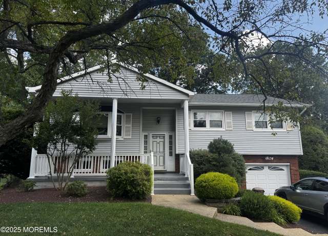 Property at 5 Lowell Rd, Manalapan, NJ 07726, 5 beds, 2 baths