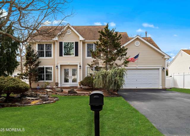 Property at 592 Shark Ln, Manahawkin, NJ 08050, 4 beds, 2.5 baths