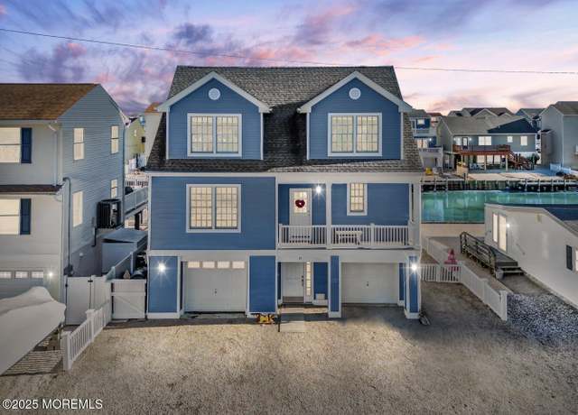 Property at 19 Nancy Dr, Manahawkin, NJ 08050, 4 beds, 3.5 baths