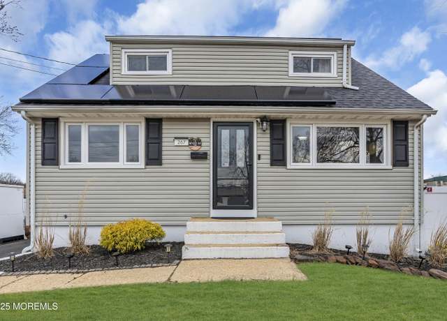 Property at 267 Middle Rd, Hazlet, NJ 07730, 3 beds, 1 bath