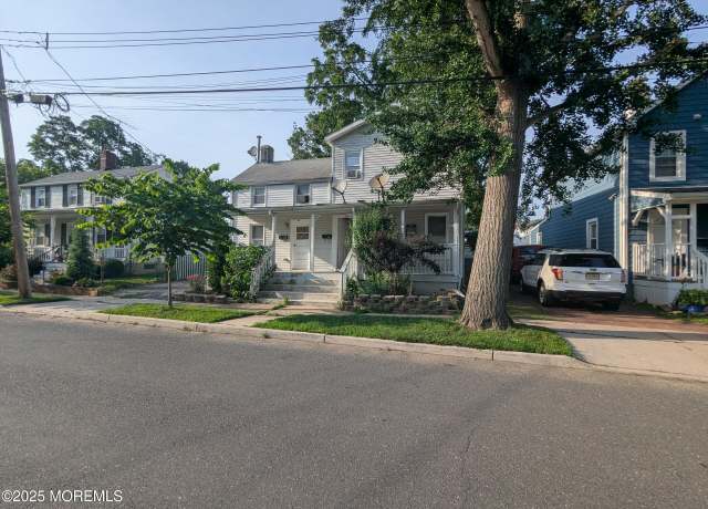 Property at 11 Hull Ave, Freehold, NJ 07728