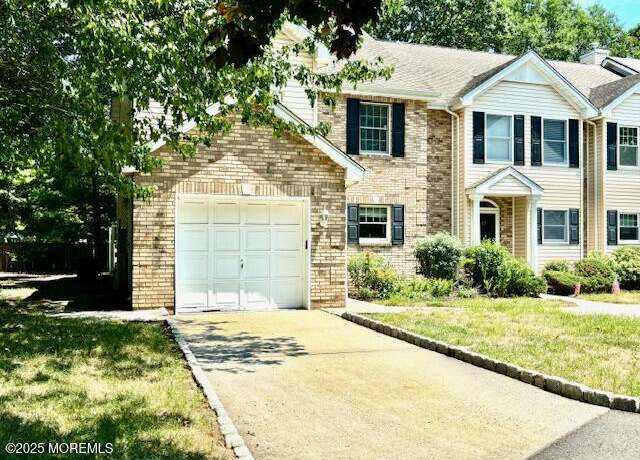 Property at 31 Weller Pl, Holmdel, NJ 07733, 3 beds, 2.5 baths
