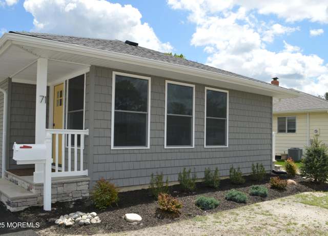 Property at 71 Montserrat St, Toms River, NJ 08757, 2 beds, 2 baths
