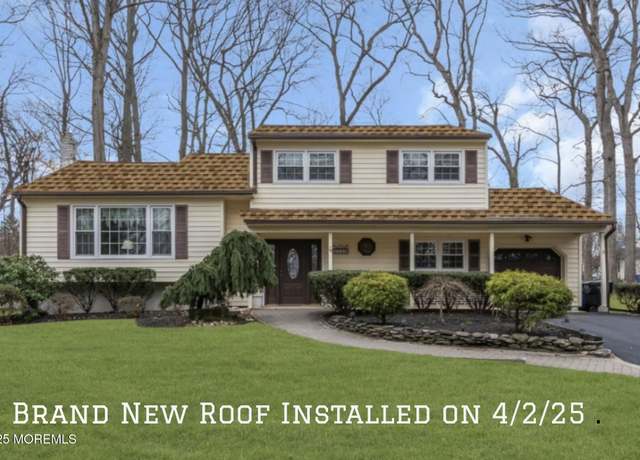 Property at 24 Woodland Dr, Middletown, NJ 07748, 5 beds, 2.5 baths
