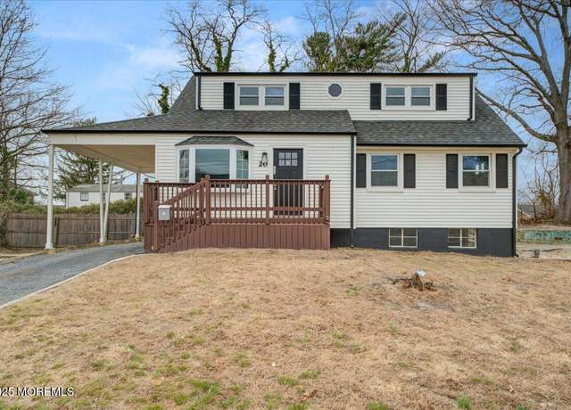 Property at 20 Oregon Ave, Hazlet, NJ 07730, 5 beds, 2 baths
