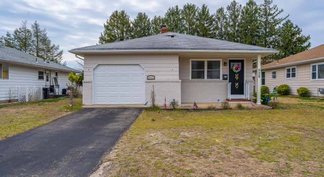 Photo of 528 Jamaica Blvd, Toms River, NJ 08757