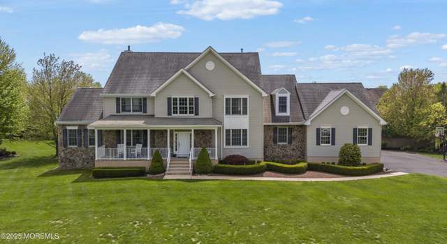Photo of 5 Breckenridge Ct, Freehold, NJ 07728