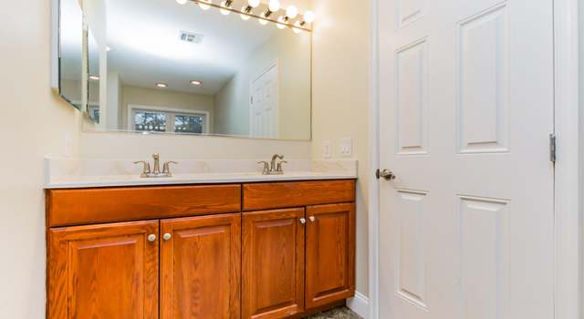 Photo of 1861 Philadelphia Ave, Whiting, NJ 08759