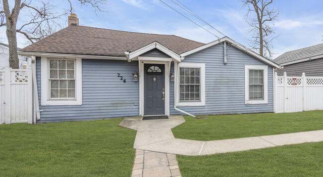 Photo of 226 Bayview Ave, Union Beach, NJ 07735