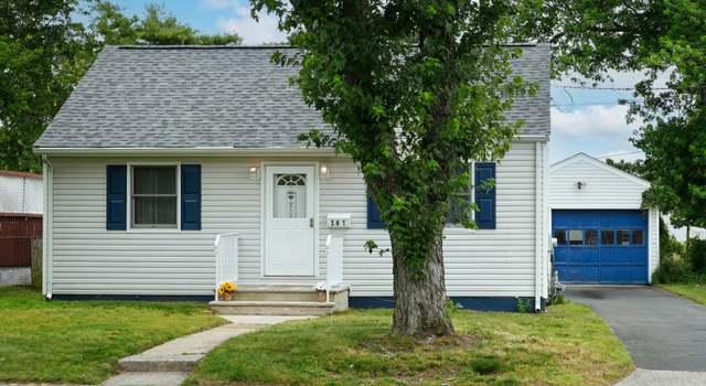 Photo of 207 Ridge Ave, Belford, NJ 07718