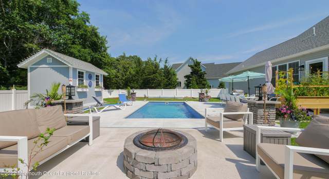 Photo of 24 Woodview Ln, Cape May Court House, NJ 08210