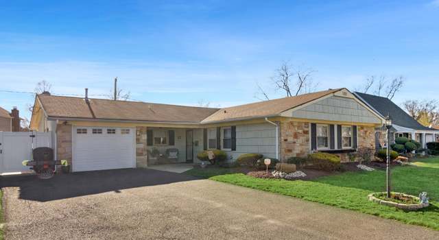 Photo of 27 Drexel Ln, Aberdeen, NJ 07747