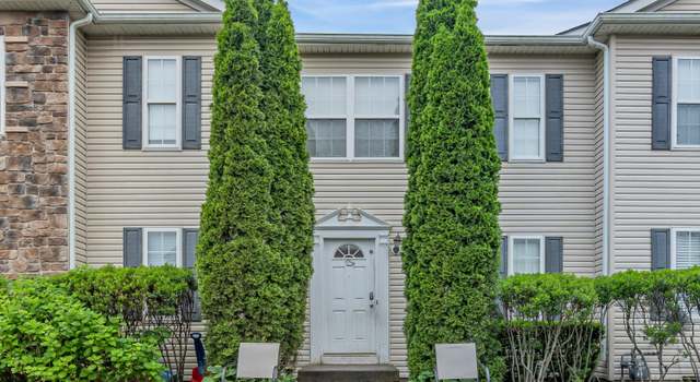 Photo of 56 Aspen Ct, Lakewood, NJ 08701
