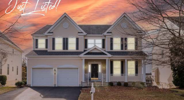 Photo of 9 Bristol Rd, Manalapan, NJ 07726
