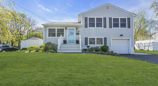 Photo of 118 Colonial Dr, Brick, NJ 08724