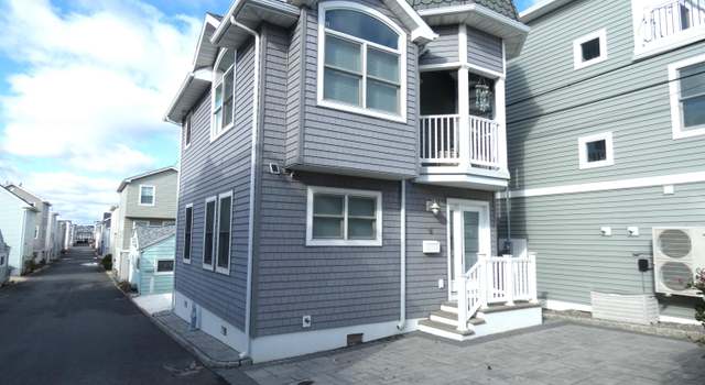 Photo of 14 E Beach Way, Lavallette, NJ 08735
